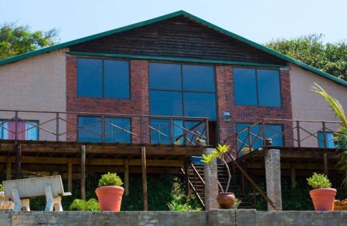 Tugela Mouth House | Beautiful ocean view guest house