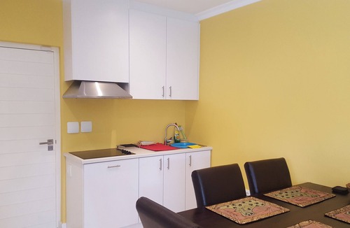 Constantia Apartment | Beautiful Studio with Veranda
