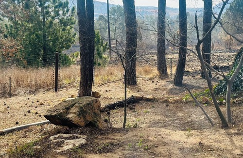 Muldersdrift Villa | Beautiful view for your function. Large land for gatherings and spacious room.