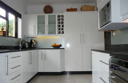 Redhill Villa | Beautiful villa with amazing sea view and heated private salt water pool.