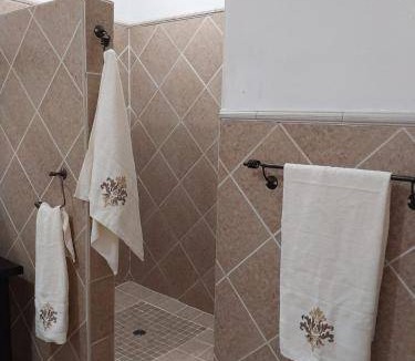 Schweizer-Reineke Bed & Breakfast | Bed and breakfast ∙ 2 guests