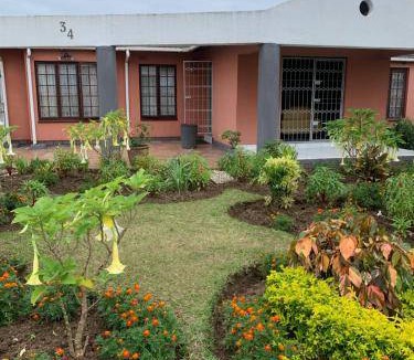 Newlands East Bed & Breakfast | Bed and breakfast ∙ 2 guests