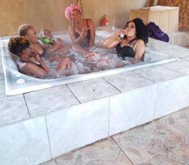 Ekurhuleni Bed & Breakfast | Bed and breakfast ∙ 4 guests
