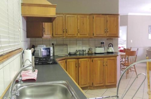 Parys Apartment | Beethoven on Kort, self-catering guesthouse, Parys
