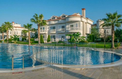 Kadriye Villa | Belek Golf Village - Villa with shared pool