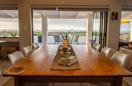 Dwarskersbos Apartment | Bella La Vita Beachfront Villa