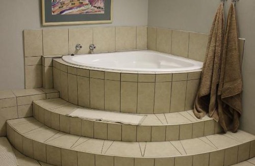 Still Bay Apartment | Bellevue Resort Unit 14