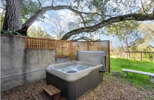 Bennett Valley House | Bennett Valley Furnished Extended Stay w/Hot Tub