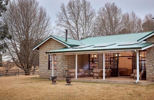 Drakensberg Gardens House | Bergview Farm Cottage by First Private Stays