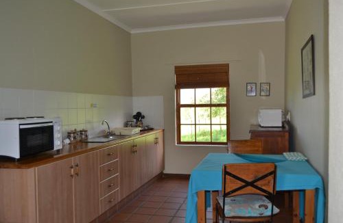 Schoemanshoek Apartment | Berluda Farmhouse and Cottages