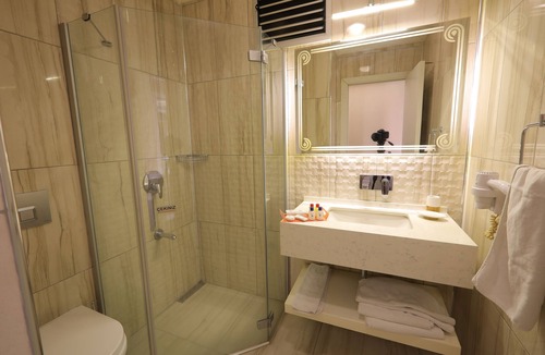 Salihli Hotel | Berrak Otel