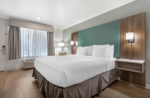 Menlo Park Hotel | Best Western Plus Riviera
