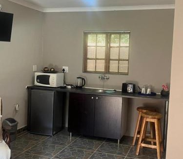 White River House | Betel
