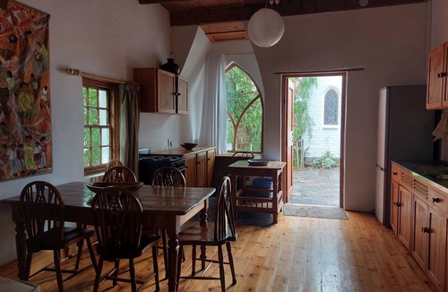 Nieu-Bethesda Bed & Breakfast | Bethesda Tower Accommodation