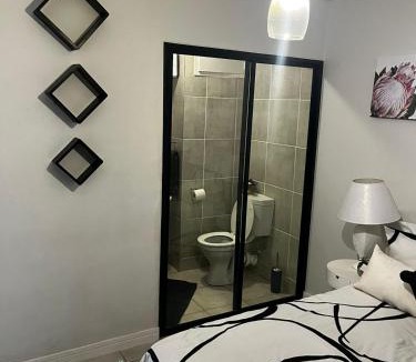 Tshwane Apartment | @Bevuzu Creek apartment