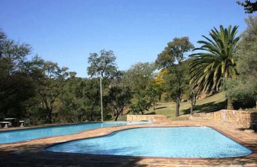 Buffelspoort Ski Chalet | Bietjie Bos Chalet