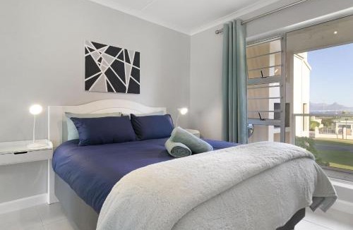 Big Bay Apartment | Big Bay Beach Club 122 by HostAgents