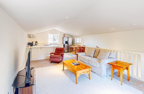 Mendocino House | Big River Cottage