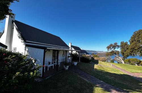 Belvidere Apartment | Blu Belle Lagoon Cottage