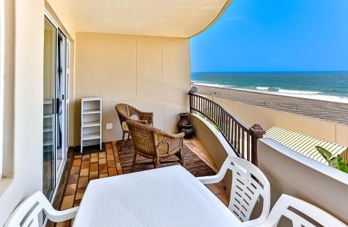 Westbrook Apartment | Blue Largo 42
