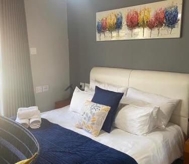 Lynnwood Ridge Apartment | Blue Lotus Guest House Pta East-Solar power