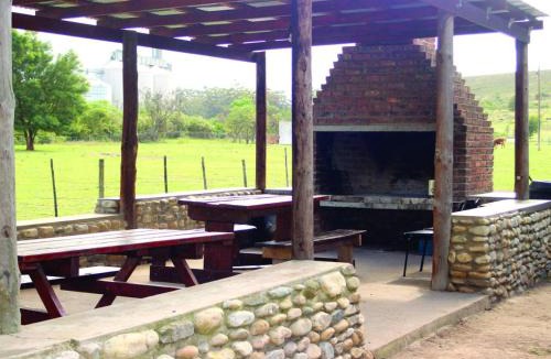 Swellendam Apartment | Blue Mountain Farm Lodge, Farm & Dam House