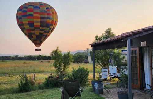 Hartbeespoort Apartment | Blueberry Country Cottage