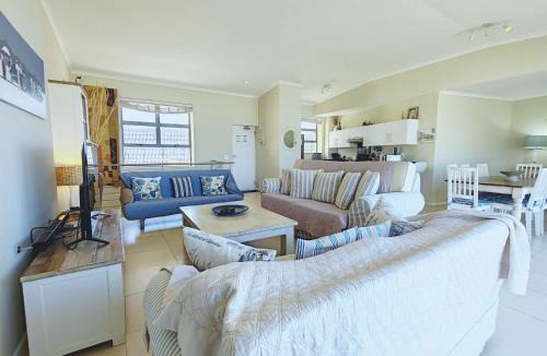 Muizenberg House | Bluebird Empire Penthouse