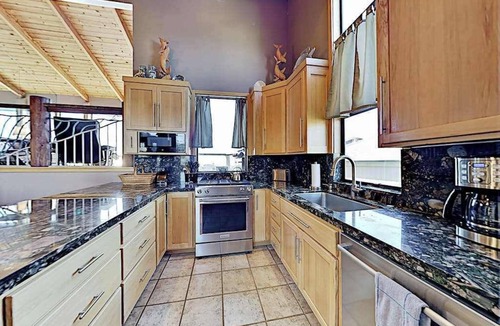 Bodega Bay House | Bodega Bay 5BR ocean-view home with hot tub & sauna at The Links
