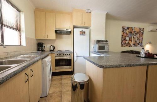 Greater Johannesburg Metropolitan Area Apartment | Boetie & Sons Sandton Stay