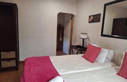 Rustenburg House | Bono Luxury Guesthouse