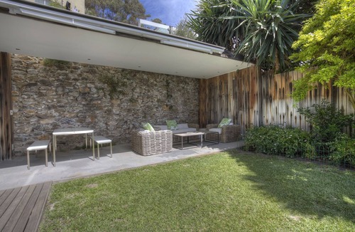 Cape Town House | Bordeaux Views - Modern family living