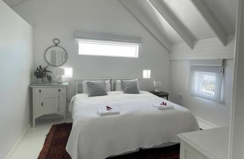 Paternoster Villa | Bougain Villa