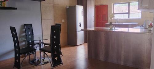 Kempton Park Apartment | Bouleigh
