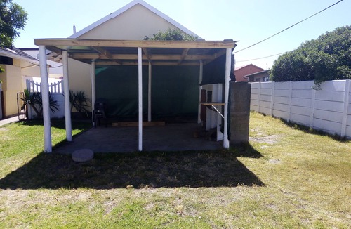 Vredenburg House | braai available