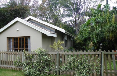 Hillcrest House | Brackens Guest House