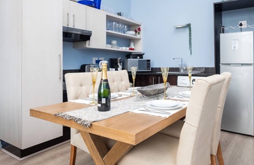 Hout Bay Apartment | Breakers Apartment Near Hout Bay Harbour