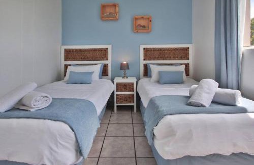 Manaba Beach House | Breath taking sea views