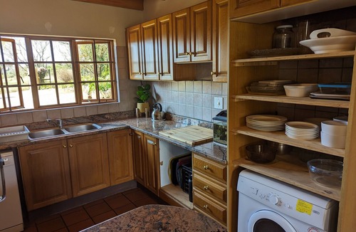 Cathkin Park Cottage | Breathe the mountain air in front of Cathkin Peak!