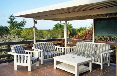 Pennington Apartment | Breeze & Bliss Beach House 300m Walk to the Beach!