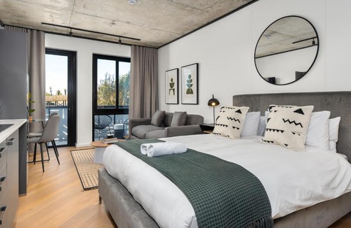 Century City Apartment | Bridgewater One Apartments