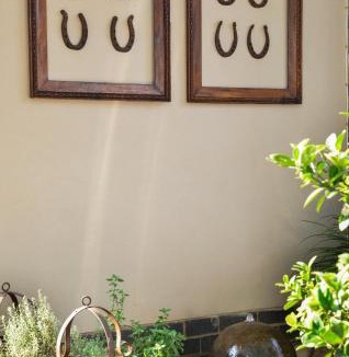 Hekpoort House | Bridgewaters Horse Park Poolside Rondawel