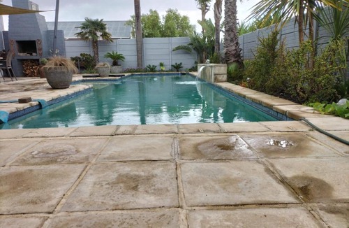 Kraaifontein Apartment | Brits Apartment rental