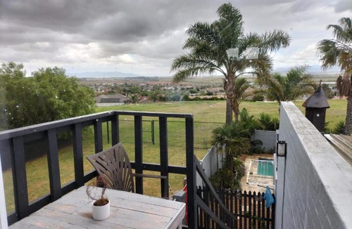 Kraaifontein Apartment | Brits Apartment rental