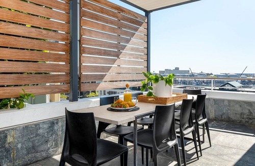 Victoria and Alfred Waterfront Apartment | Brookstone Penthouse