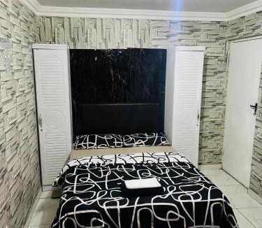 Bloubergstrand Apartment | Brown Accomodation