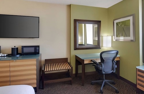 San Jose Hotel | Budget-Friendly Stay! Outdoor Fireplace, Near Rosemary Gardens Park