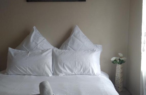 Hatfield Apartment | Burnett Village