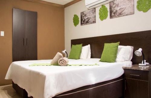 Lephalale Cabin | Bush Inn Lodge Lephalale