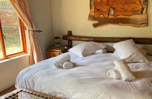 Lepele-Nkumpi Cabin | Bush Willow Lodge - Al Thandiwe